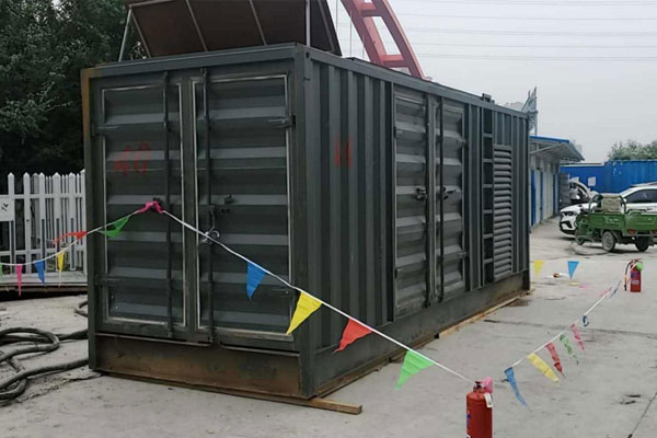 邕宁发电机租赁空气滤清器多久更换一次？